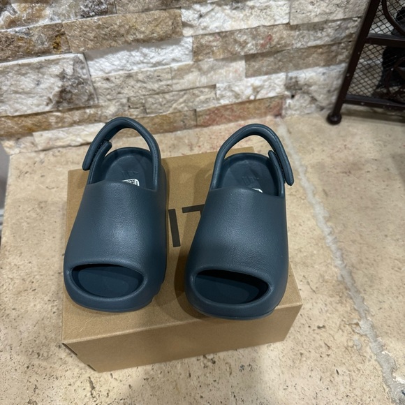 ADIDAS YEEZY SLIDE SLATE MARINE INFANTS ID2354 SIZE 7K "NEW IN BOX" - Picture 3 of 7